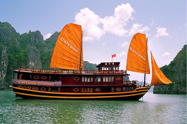 Escape to Legendary Halong Bay with ORIENTAL CRUISE